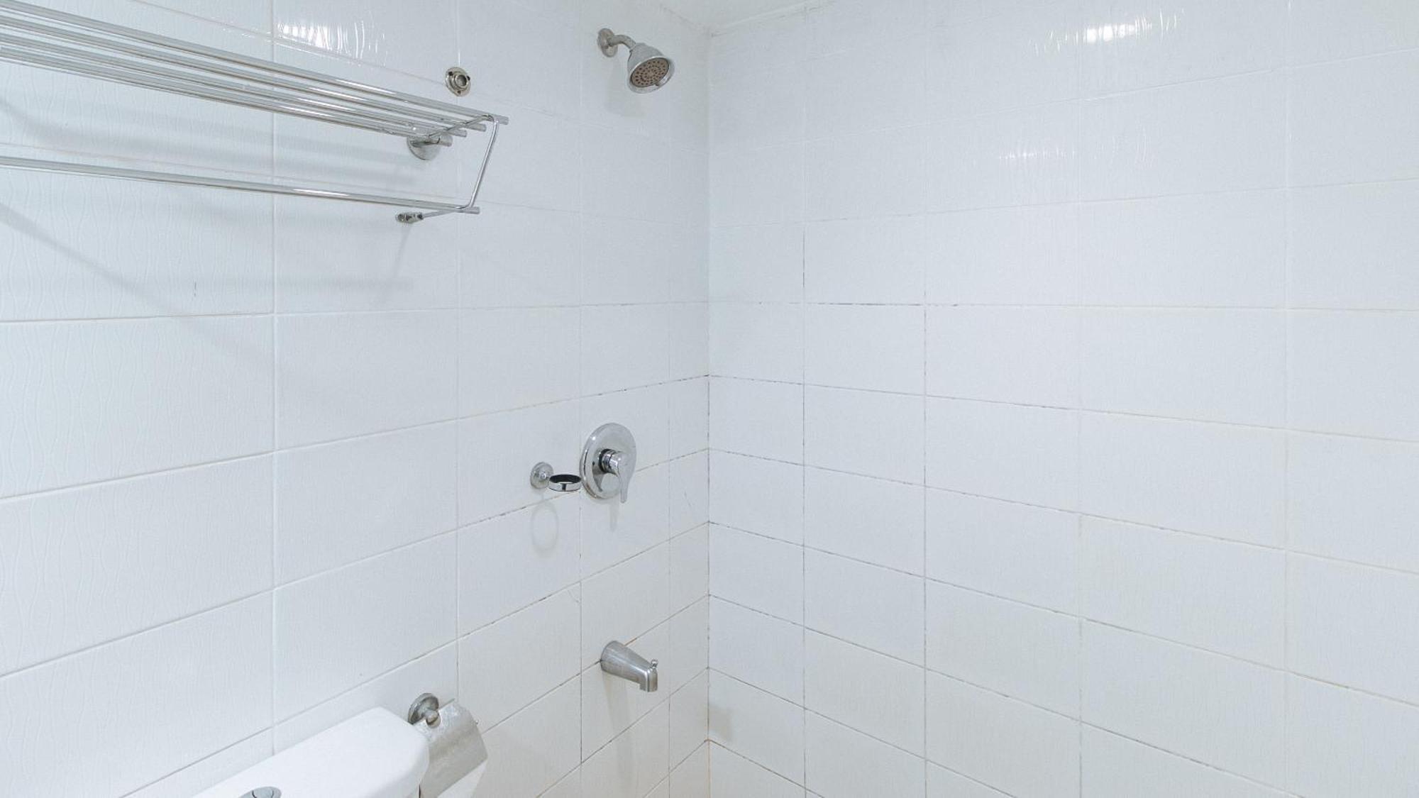 Reddoorz At Dbuilders Rooms Bangkal Makati Makati City Ngoại thất bức ảnh