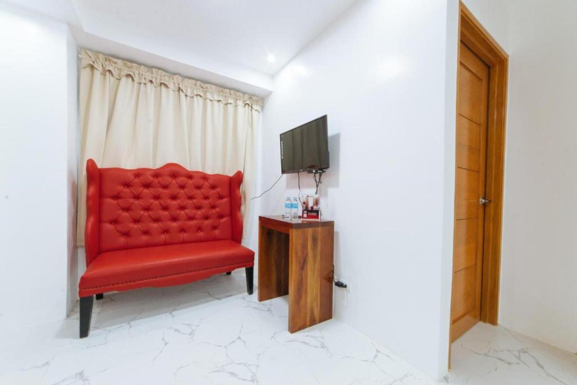 Reddoorz At Dbuilders Rooms Bangkal Makati Makati City Ngoại thất bức ảnh
