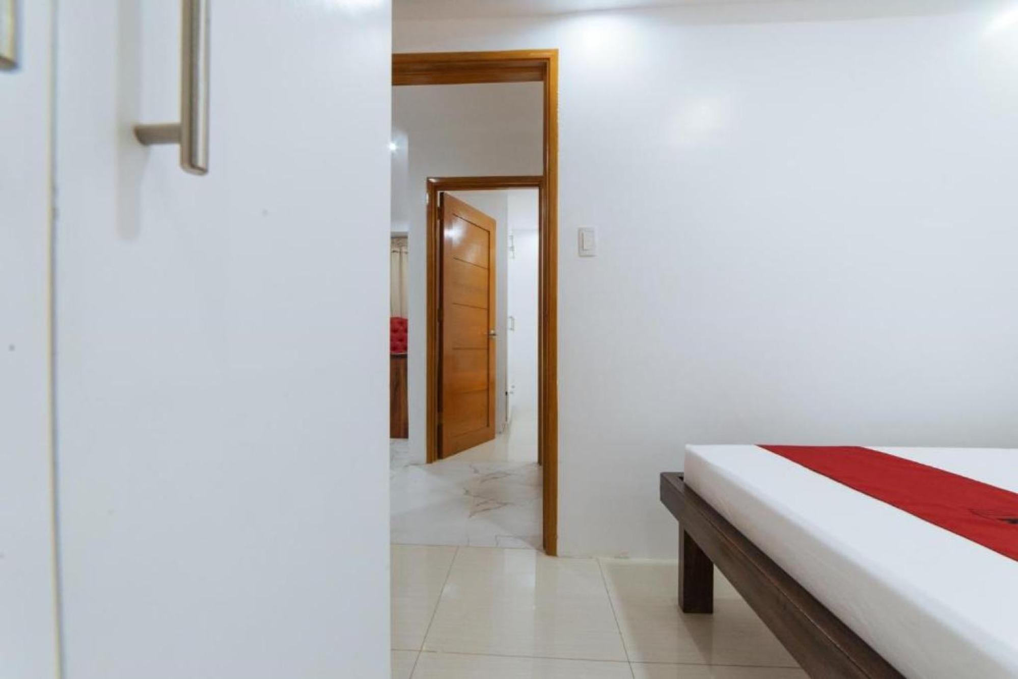 Reddoorz At Dbuilders Rooms Bangkal Makati Makati City Ngoại thất bức ảnh
