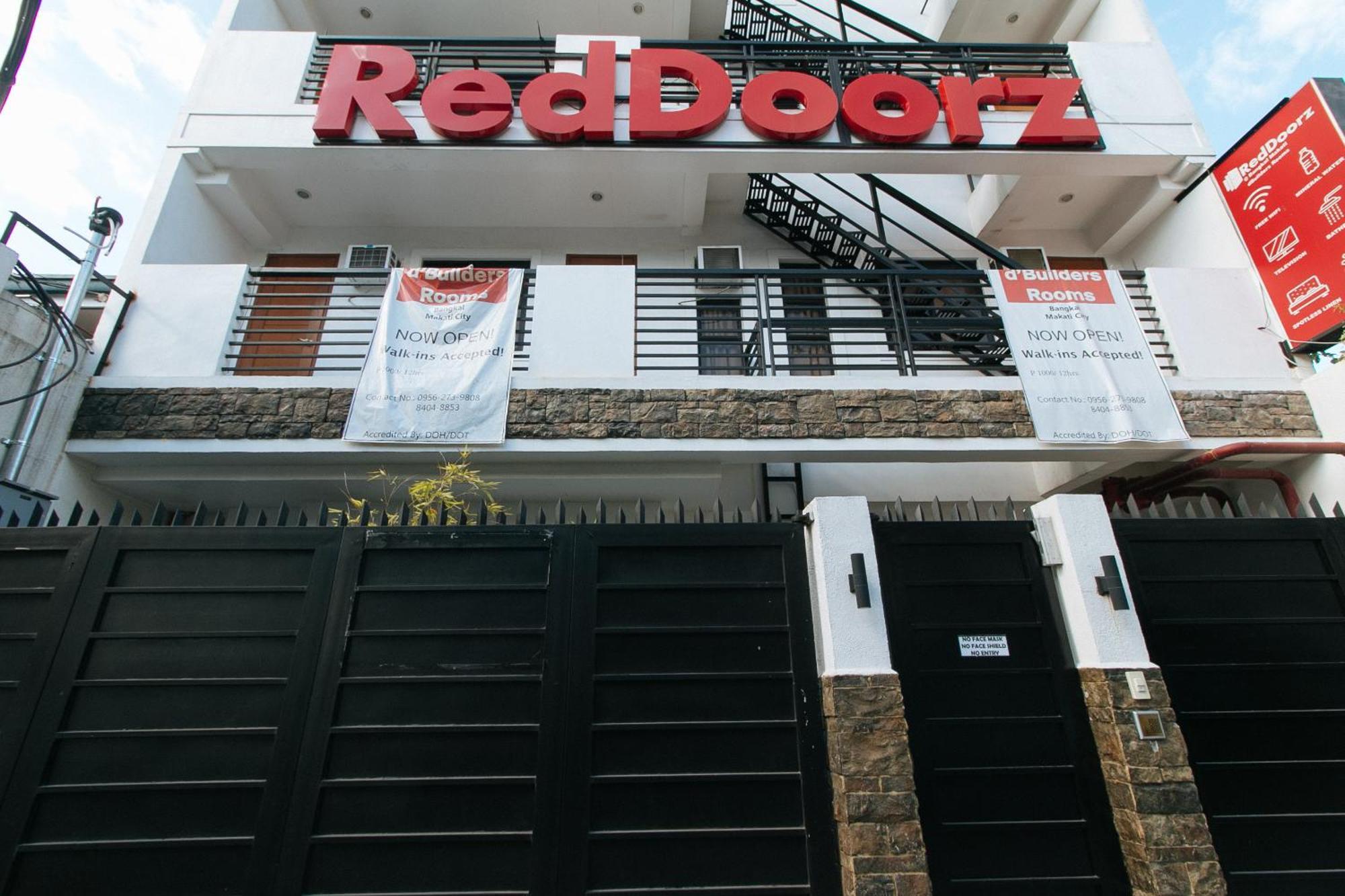 Reddoorz At Dbuilders Rooms Bangkal Makati Makati City Ngoại thất bức ảnh