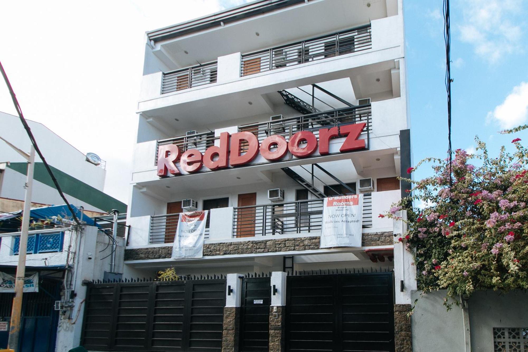 Reddoorz At Dbuilders Rooms Bangkal Makati Makati City Ngoại thất bức ảnh